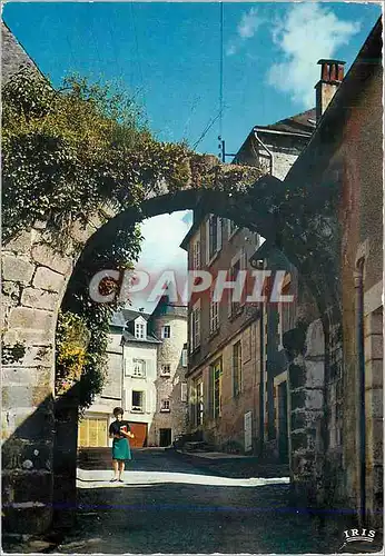 Cartes postales moderne Correze Pittoresque Vallee de la Vezere Treignac Station touristique