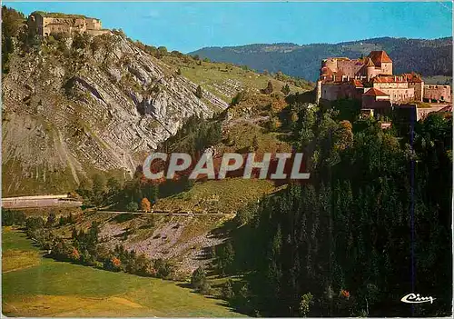 Cartes postales moderne Les beaux sites du Doubs France Comte Le Chateau de Joux Edifie au Xe siecle par les Sires de Jo