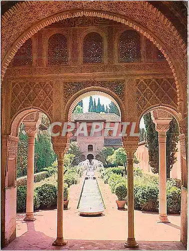 Cartes postales moderne Granada Generalife Arcades dans le court de l Acequia