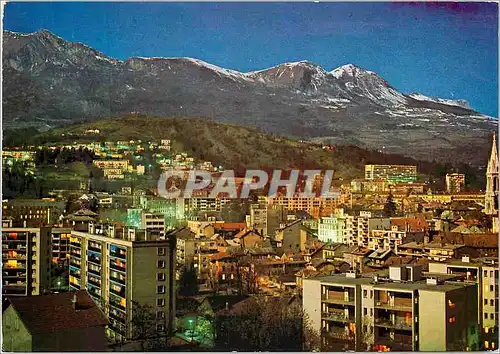 Cartes postales moderne Les Hautes Alpes Gap la nuit