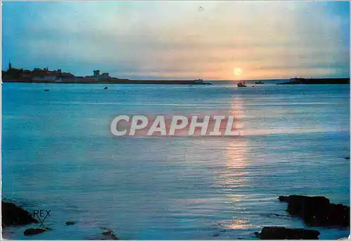 Cartes postales moderne St Jean de Luz Coucher de soleil sur la mer