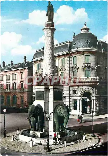 Moderne Karte Chambery Savoie La Fontaine des Elephants sans cul et la Statue du General de Boigne