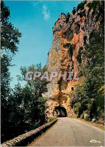 Cartes postales moderne En parcourant la vallee du Lot Le defile des Anglais