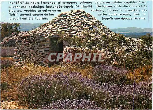 Cartes postales moderne Les Bori de Haute Provence Pittoresque Cabanes de Pierres Plates Empilees a Sec