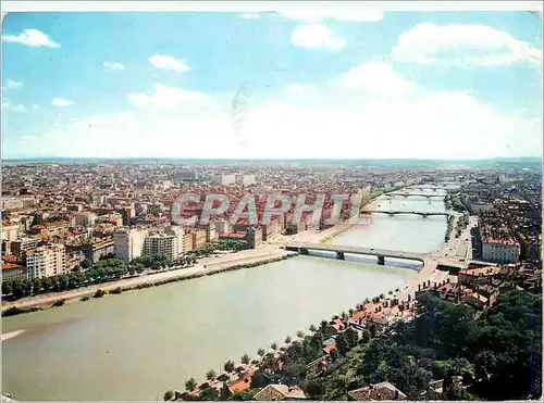 Cartes postales moderne Lyon Perspective des Ponts sur le Rhone