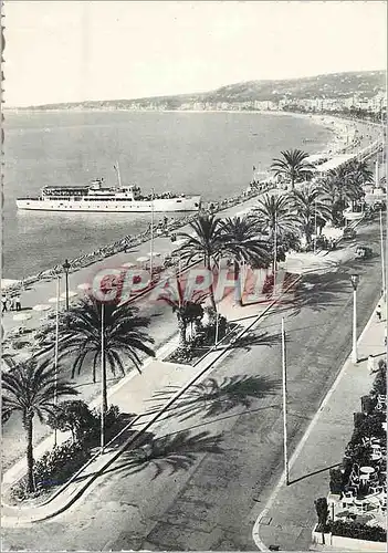 Cartes postales moderne Nice Promenade des Anglais Bateau