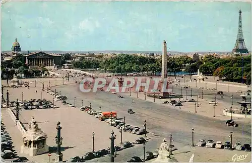 Cartes postales moderne Paris La place de la Concorde Tour Eiffel