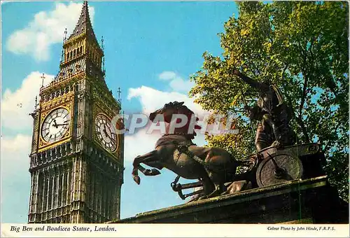 Cartes postales moderne Big Ben and Boadicea Statue London