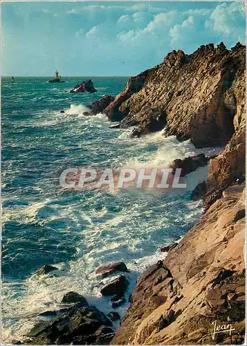 Cartes postales moderne la Bretagne Tempete sur la Pointe du Raz et le Phare de la Vieille