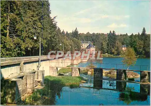 Cartes postales moderne le Lac des Settons (Nievre) le Morvan Touristique