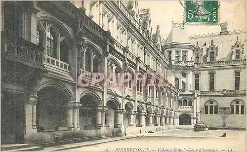 Ansichtskarte AK Pierrefonds Colonnade de la Cour d'Honneur