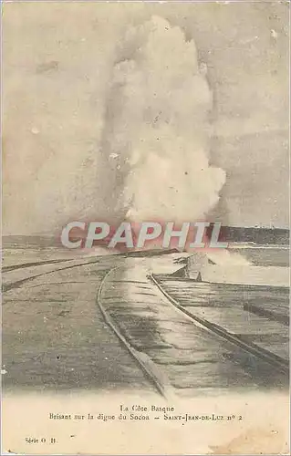 Cartes postales Saint Jean de Luz La Cote Basque Brisant sur la Digue du Socon