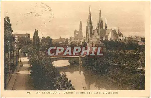 Cartes postales Strasbourg L'Eglise Prosestante St Paul et la Cathedrale