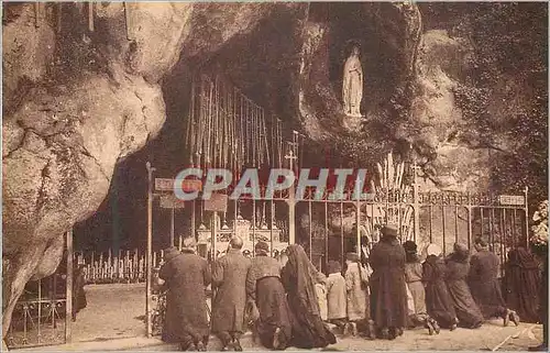 Cartes postales Louvres (H P)