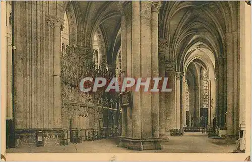 Cartes postales Chartres (Eure et Loir) La Douce France Interieur de la Cathedrale Le Deambulatoire