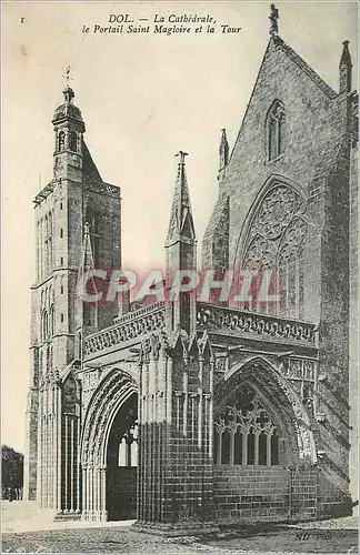 Ansichtskarte AK Dol La Cathedrale Le Portail Saint Magloire et la Tour