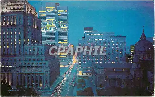 Cartes postales moderne Montreal P Q Canada Vue Nocturne de la Rue Dorchester