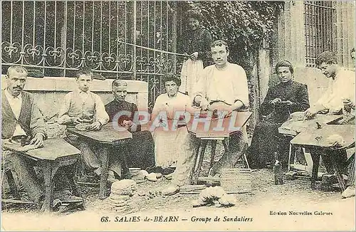 Cartes postales moderne Salies de Bearn Groupe de Sandaliers a Salies