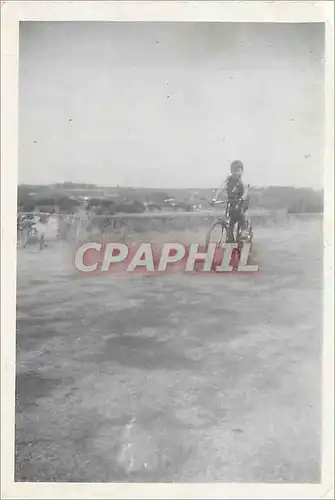 Photo Enfant sur Velo Cycle