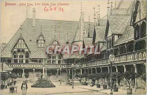 Cartes postales Beaune hotel dieu xv siecle cour d honneur