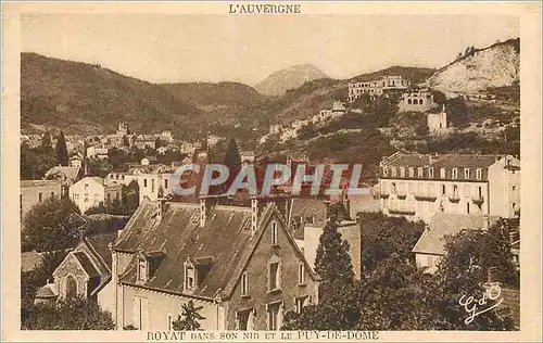 Cartes postales moderne L auvergne royat dans son nid et le puy de dome