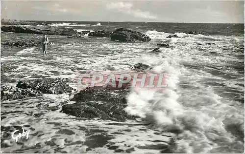 Cartes postales moderne 7 effets de vague sur les rochers