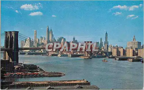 Moderne Karte Lower manhattan skyline showing brooklyn bridge new york city