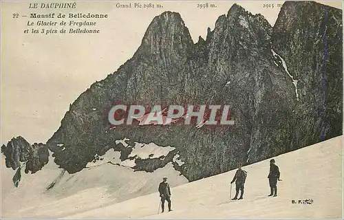 Ansichtskarte AK Le dauphine 22 massif de belledonne le glacier de freydonne et les 3 pics de belledonne