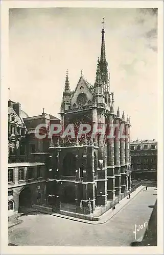 Cartes postales moderne Paris en flanant la sainte chapelle