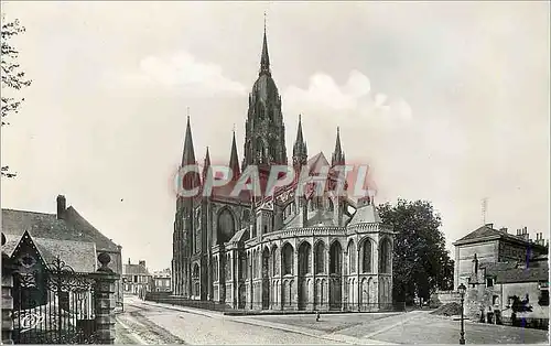 Cartes postales moderne 10 bayeux la cathedrale l abside