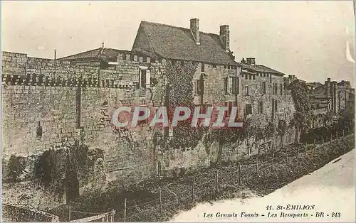 Cartes postales 11 st emilion les grands fosses les remparts