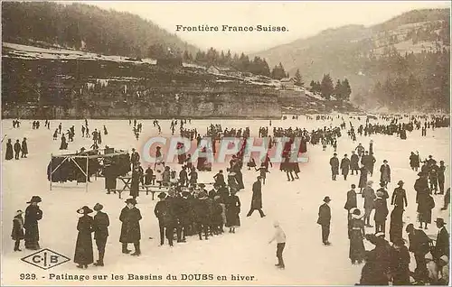 Cartes postales Frontiere franco suisse 929 patinage sur les bassins du doubs en hiver Patins a glace