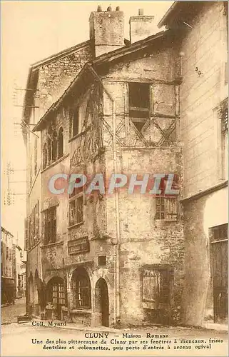 Cartes postales Cluny maison romane