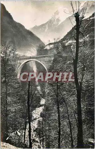 Cartes postales moderne Toute la france n 841 luz saint sauveur (h p) le pont napoleon