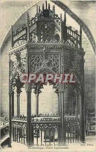 Cartes postales Saint pol de leon (finistere) la basilique fonts baptismaux