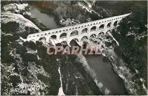 Cartes postales moderne 3 le pont du gard monument romain construit au 1er siecle avant jc et conserve presque intact