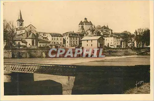 Cartes postales La douce france cahors (lot) 11 l eglise st urcisse et la cathedrale vues de la rive gauche du l