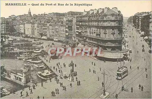 Ansichtskarte AK Marseille Quai du Port et Rue de la Republique Tramway Bateau