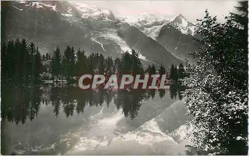 Cartes postales moderne Chamonix Haute Savoie Le Mont Blanc vu du Lac des Gaillands
