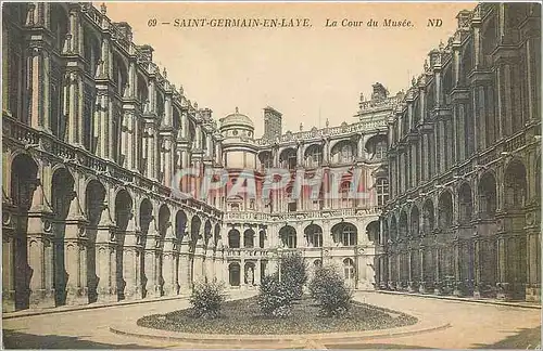 Cartes postales Saint Germain en Laye La Cour du Musee