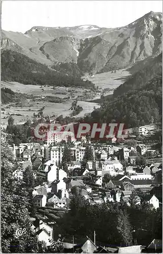 Cartes postales moderne Le Mont Dore P de D Vue generale et le Sancy