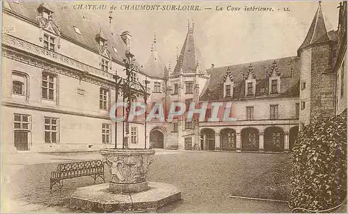 Cartes postales Chateau de Chaumont sur Loire La Cour interieure