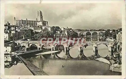 Ansichtskarte AK Albi Tarn Le pont vieux et la Cathedrale Ste Cecile