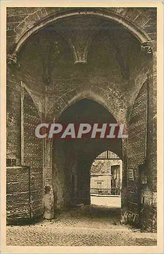 Cartes postales Avignon Vaucluse Palais des Papes Porte d Entree vue de la Cour interieure