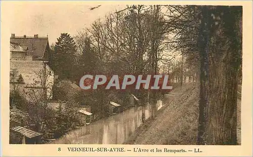 Cartes postales Verneuil sur Avre L Avre et les Remparts