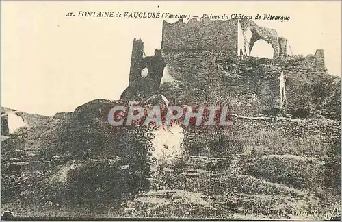 Cartes postales Fontaine de Vaucluse Ruines du Chateau de Petrarque