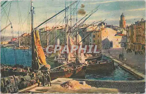 Cartes postales Saint Tropez Vue generale du port Bateaux de peche