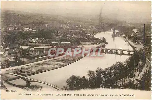 Ansichtskarte AK Auxerre Le Pont Paul Bert et les bordes de l Yonne vus de la Cathedrale