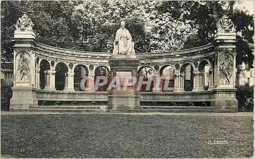 Cartes postales moderne Valenciennes Le monument du chroniqueur Froissart