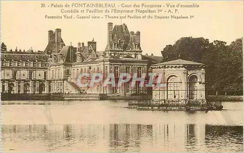 Cartes postales Palais de Fontainebleau Cour des Fontaines Vue d ensemble